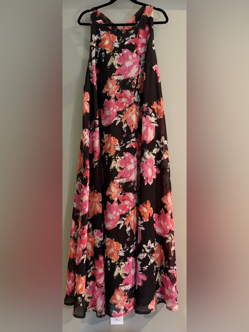 Simply Be Black Floral cross back maxi dress Plus Size US 18 / UK 22, Worn Once